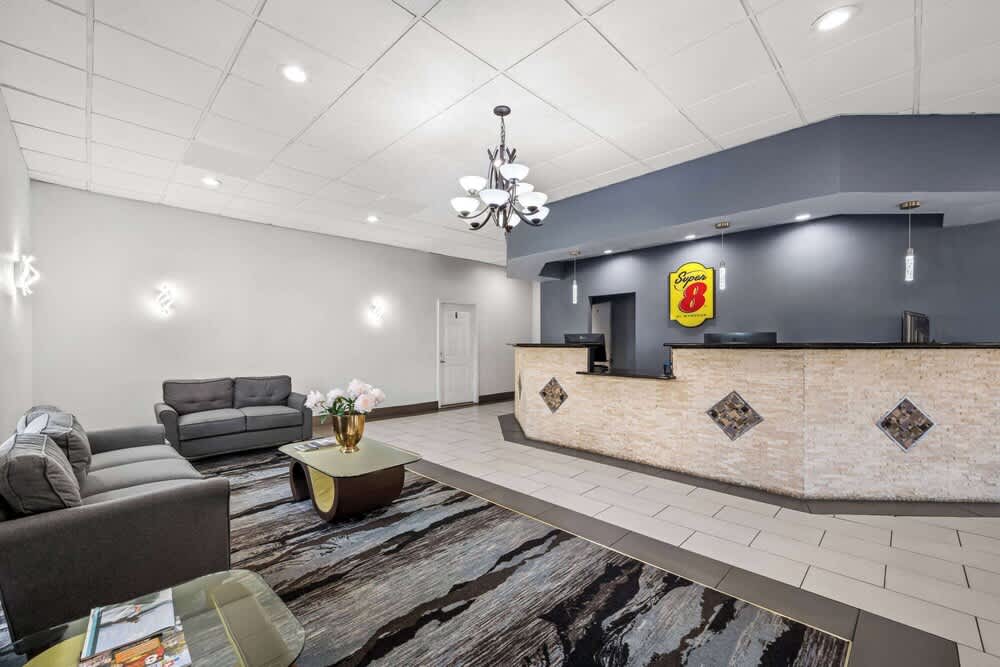 Super 8 by Wyndham Garysburg/Roanoke Rapids 2