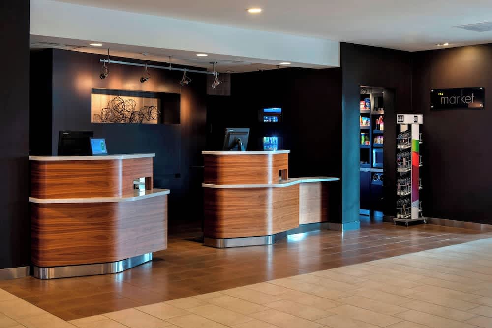 Courtyard by Marriott Poughkeepsie 2