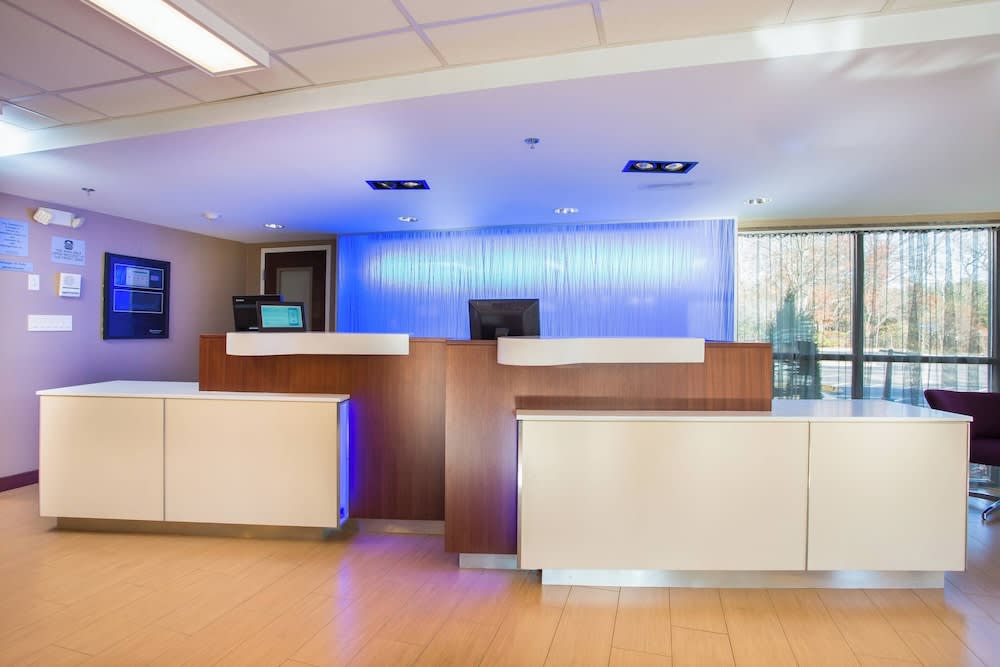 Fairfield by Marriott Inn & Suites Raynham Middleborough/Plymouth 2