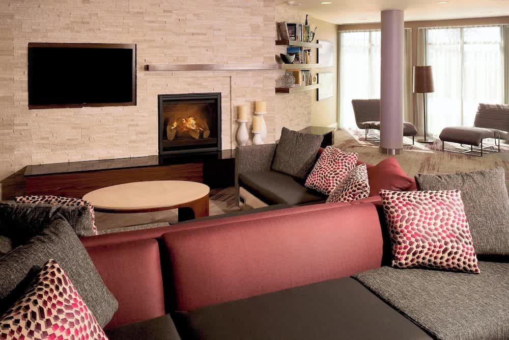 Courtyard By Marriott Sioux Falls 2