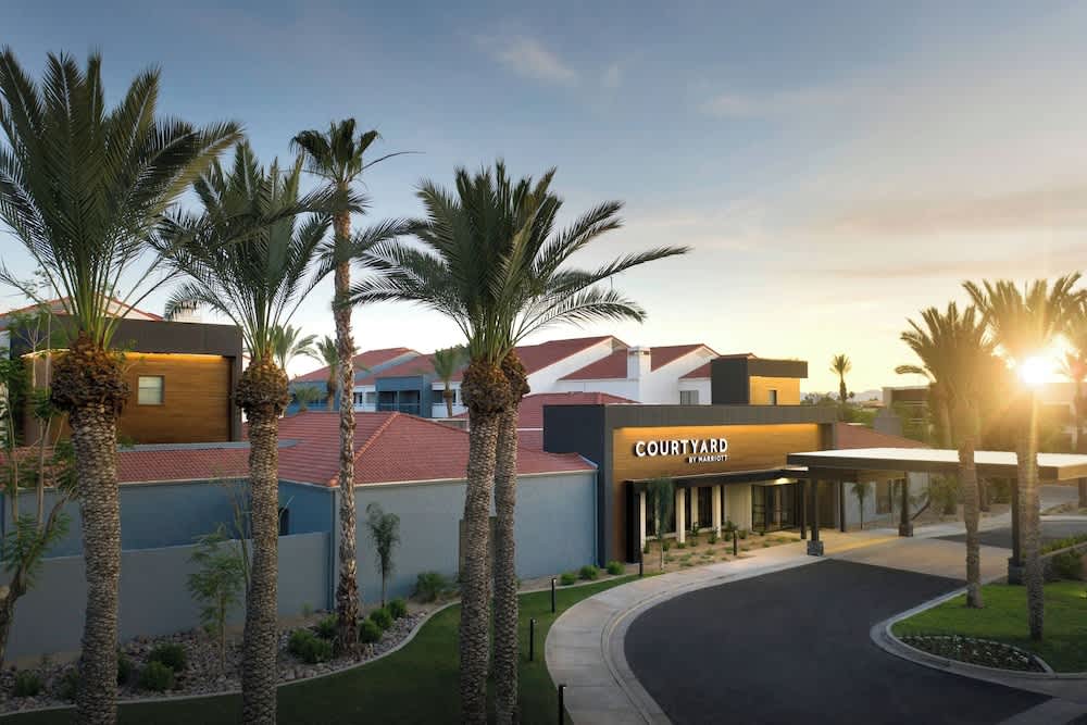 Courtyard by Marriott Phoenix Mesa 1