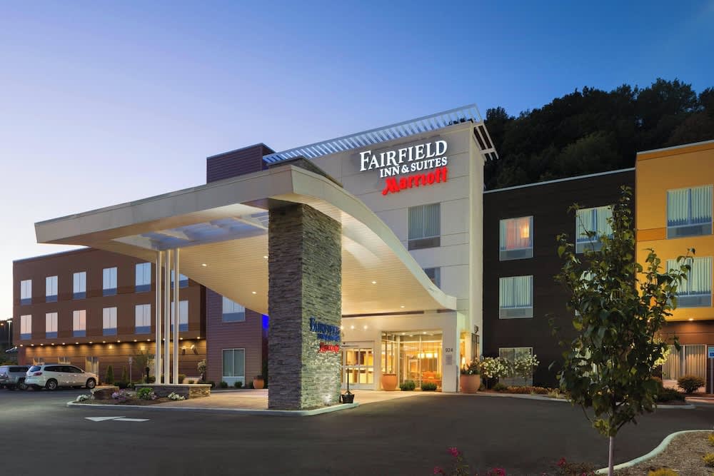 Fairfield Inn & Suites by Marriott Athens 1
