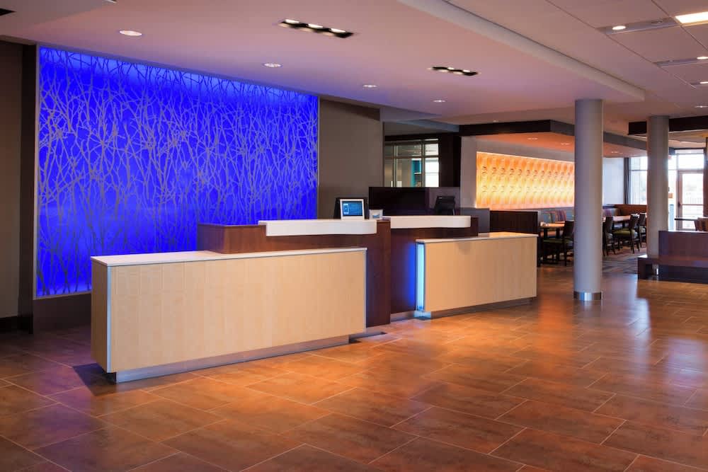 Fairfield Inn & Suites by Marriott Akron Stow 4