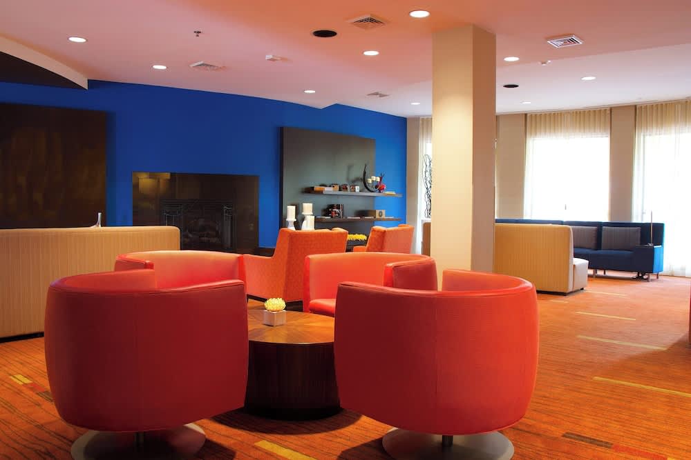 Courtyard Blacksburg 2