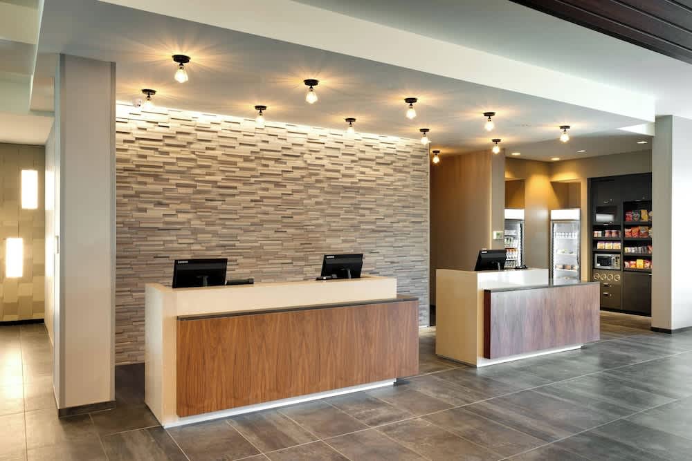 Courtyard by Marriott Los Angeles LAX/Hawthorne 2