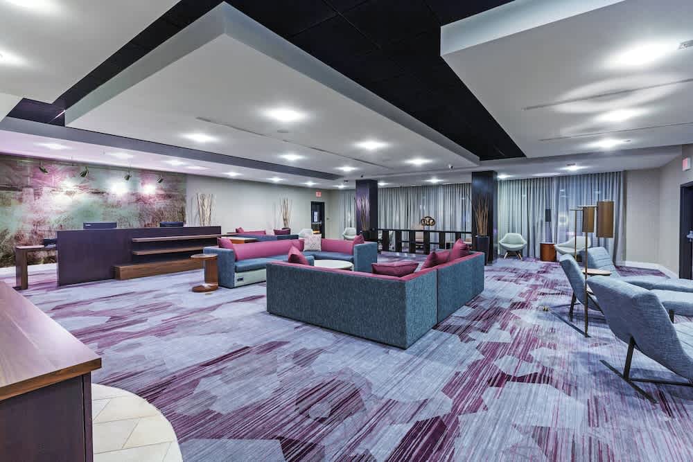 Courtyard by Marriott Tulsa Woodland Hills 2