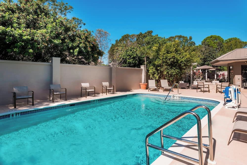 Courtyard Sarasota Bradenton Airport 1