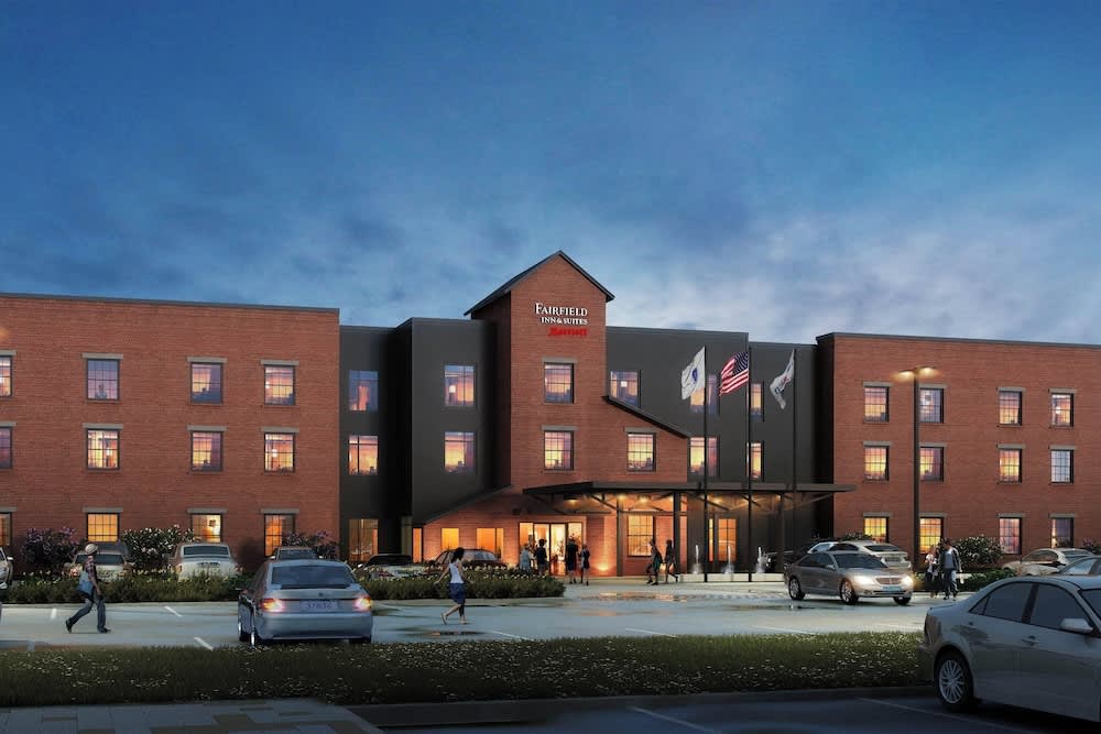 Fairfield Inn & Suites by Marriott Williamstown 1