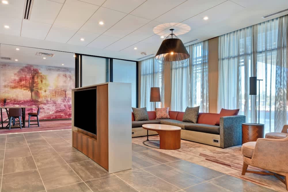 Courtyard by Marriott Bentonville Rogers Promenade 2