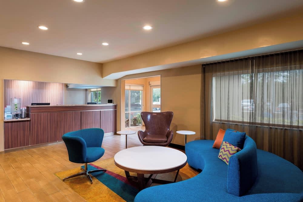 Fairfield Inn and Suites St Petersburg Clearwater 1