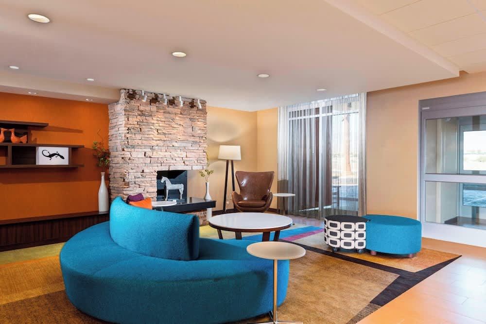 Fairfield by Marriott Inn & Suites Palm Desert Coachella Valley 2