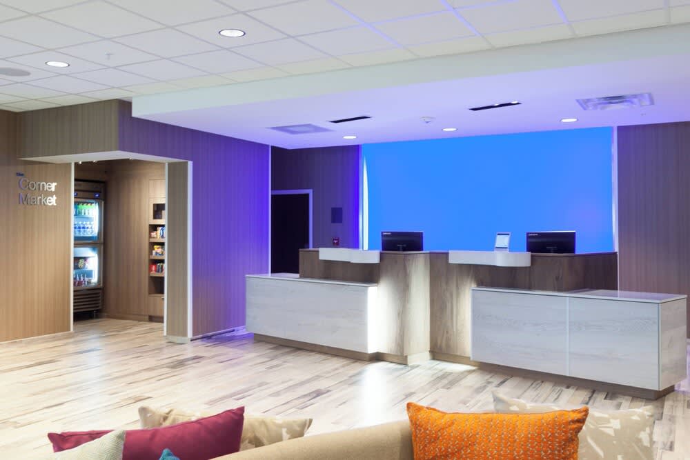 Fairfield Inn & Suites by Marriott Clearwater Beach 2