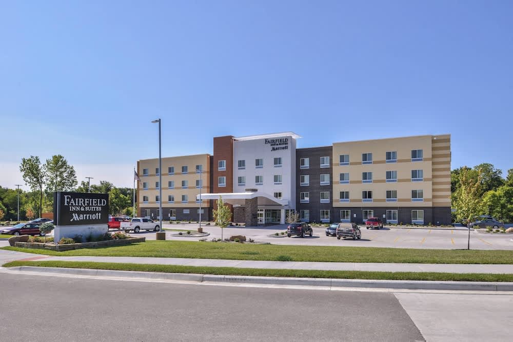 Fairfield Inn & Suites by Marriott St. Joseph 1