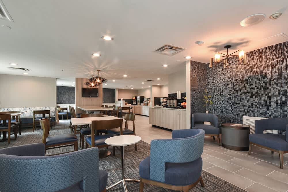 Fairfield Inn & Suites Charlotte Arrowood 1