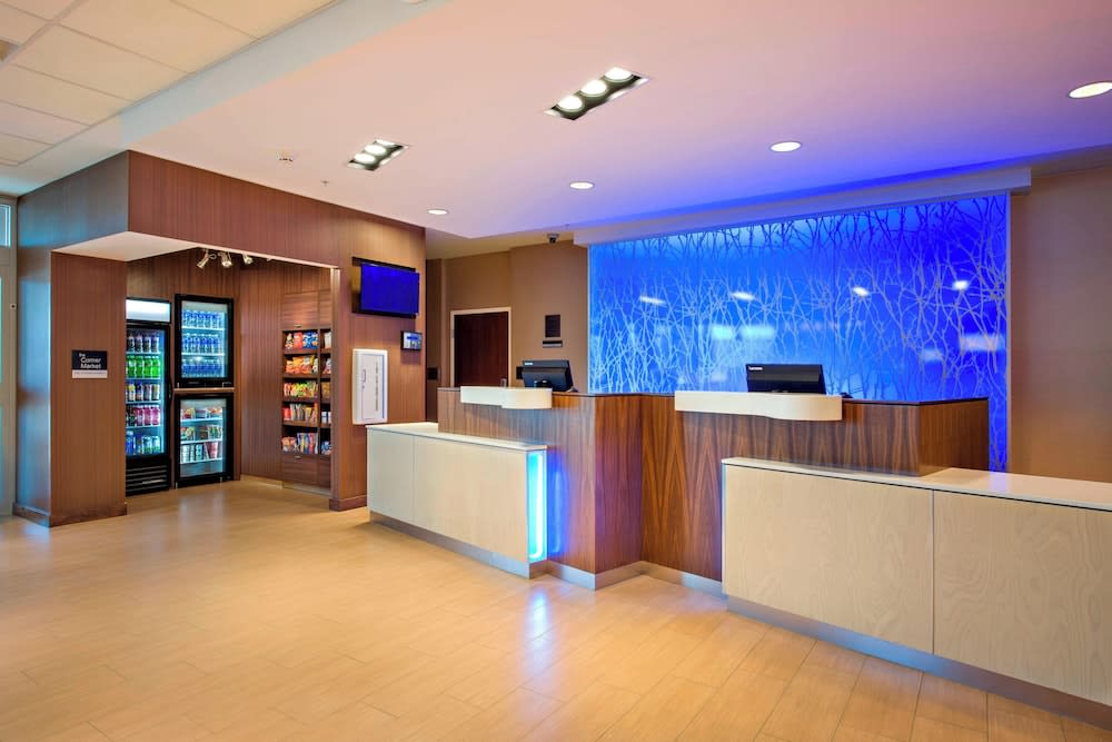 Fairfield Inn & Suites by Marriott Phoenix Tempe/Airport 4