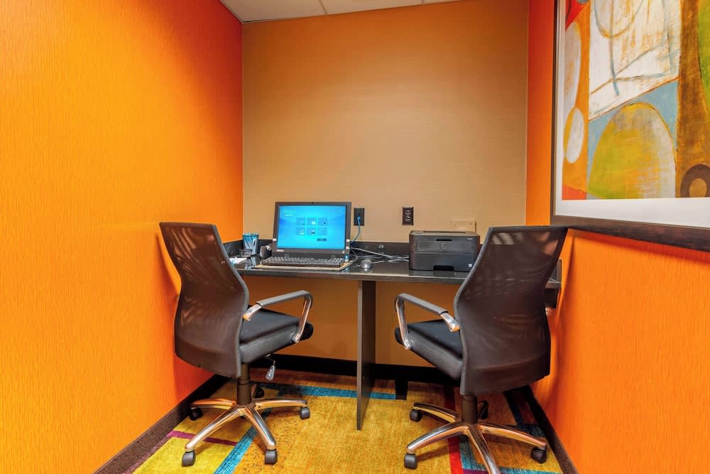 Fairfield Inn & Suites Hooksett 2