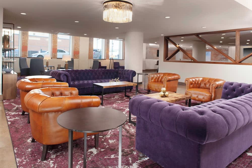 Fairfield Inn & Suites by Marriott Dallas Downtown 1