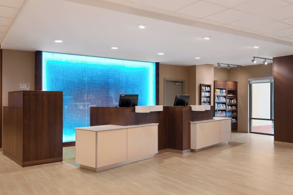 Fairfield Inn & Suites by Marriott Charlottesville Downtown/University Area 2