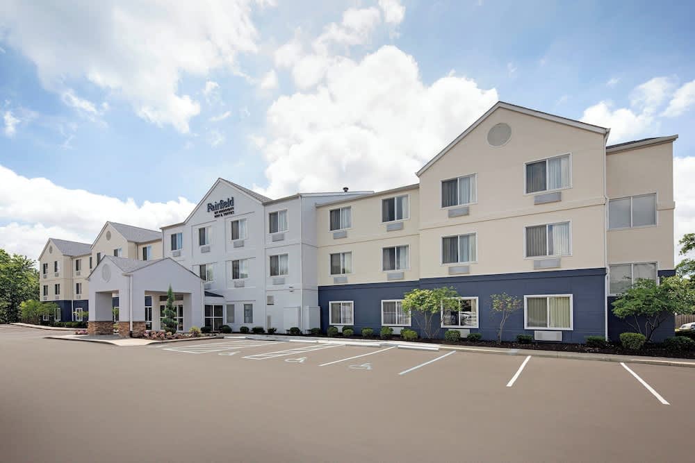 Fairfield Inn & Suites Indianapolis Airport 1