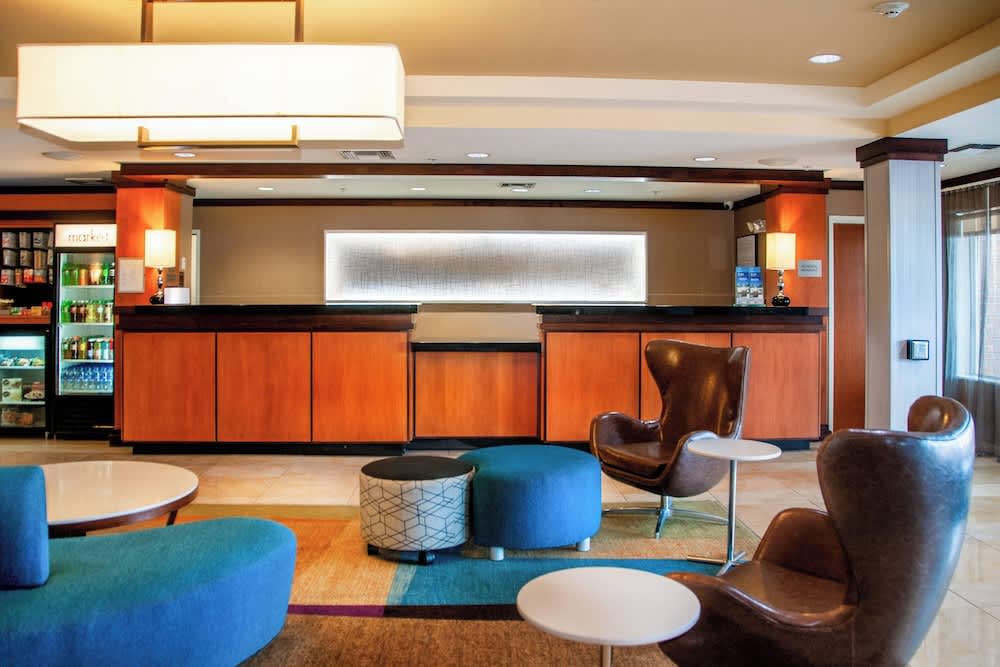 Fairfield Inn and Suites by Marriott Colorado Springs North Air Force Academy 2