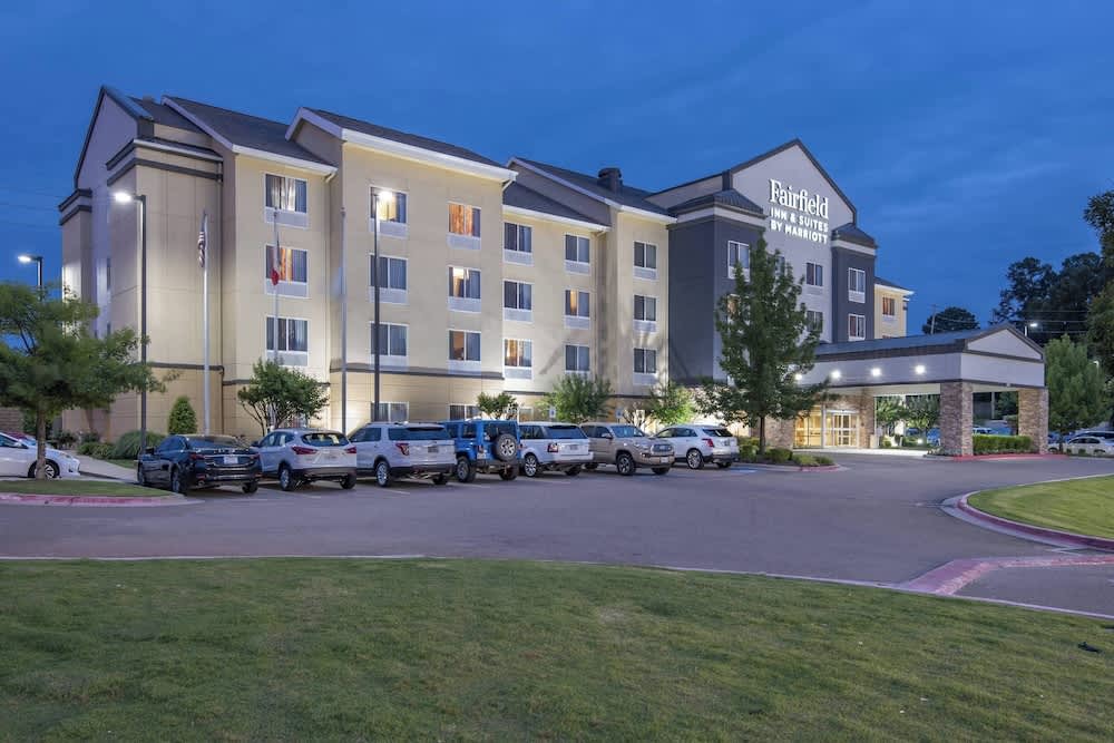 Fairfield Inn & Suites by Marriott Texarkana 1