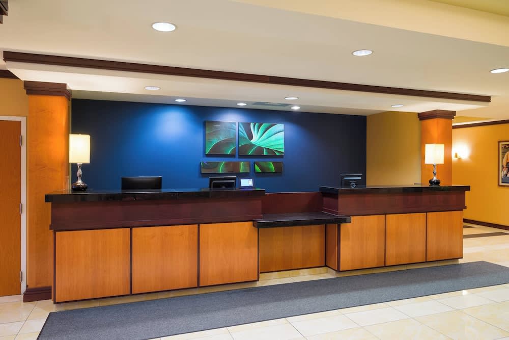 Fairfield Inn & Suites by Marriott Lock Haven 2