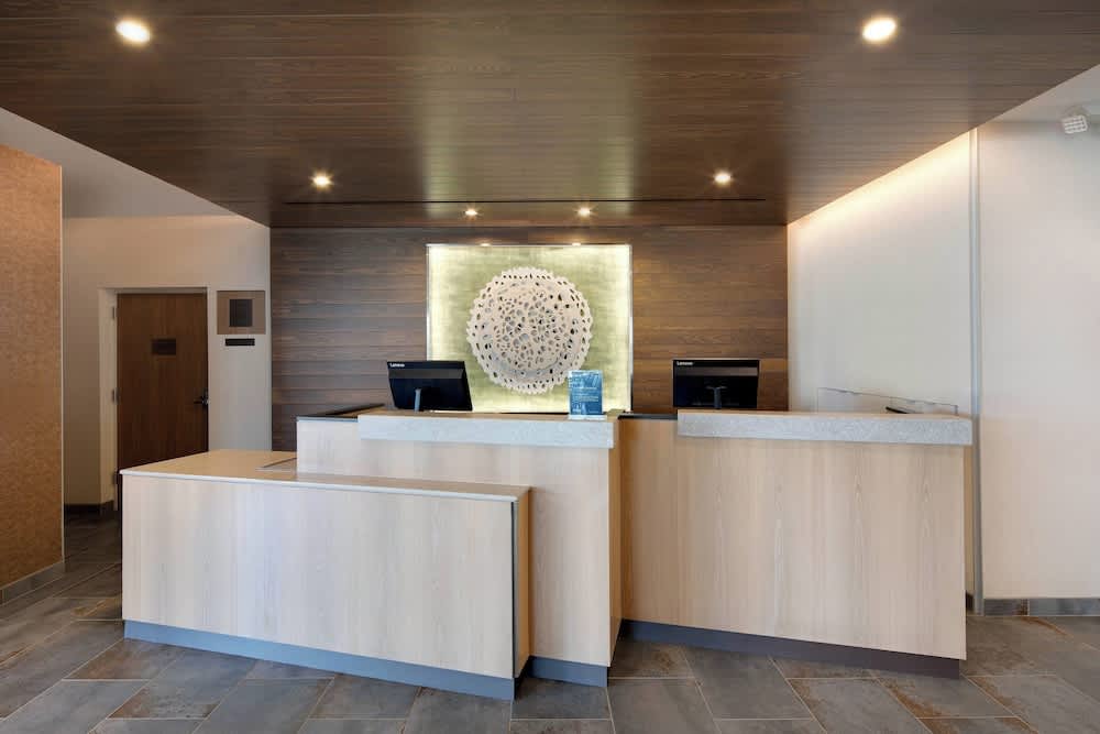Fairfield Inn & Suites by Marriott Tampa Wesley Chapel 2