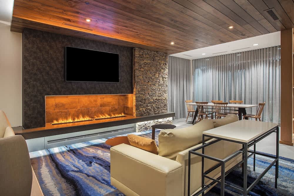 Fairfield Inn & Suites by Marriott Pigeon Forge 2