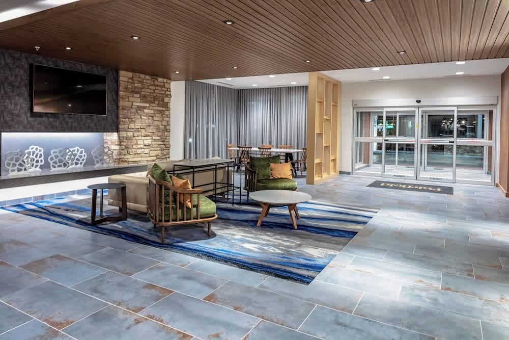 Fairfield by Marriott Port Clinton Waterfront 2