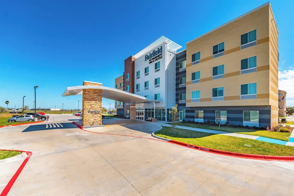Fairfield Inn & Suites by Marriott Corpus Christi Central 1