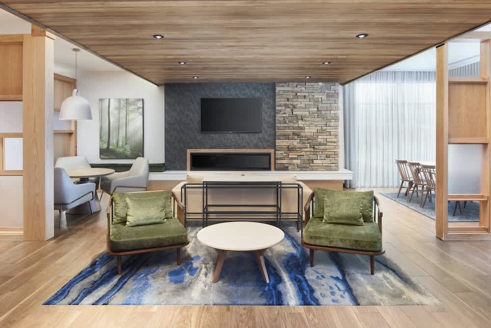 Fairfield Inn & Suites by Marriott Raleigh Wake Forest 1