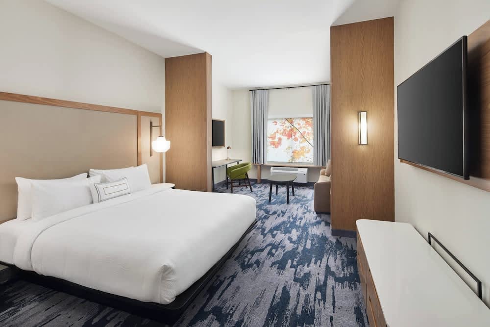 Fairfield Inn & Suites by Marriott Raleigh Wake Forest 3