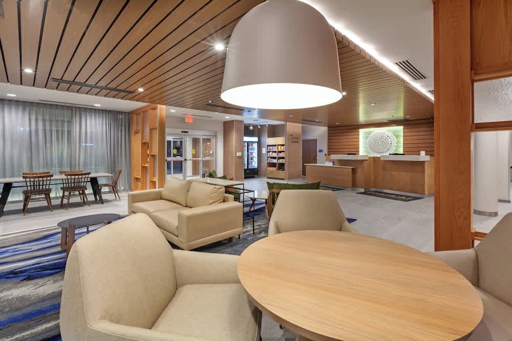 Fairfield Inn & Suites by Marriott Tulsa Catoosa 2