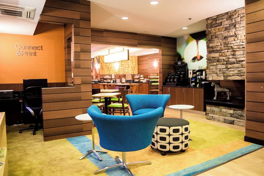Fairfield Inn By Marriott Fredericksburg 2