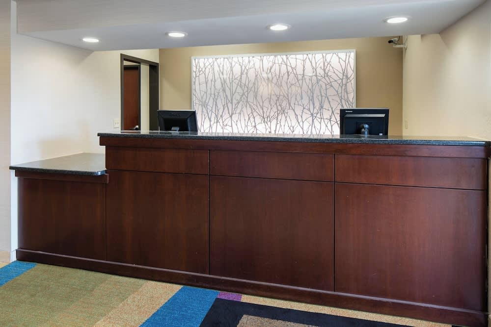 Fairfield Inn & Suites Kansas City Airport 2
