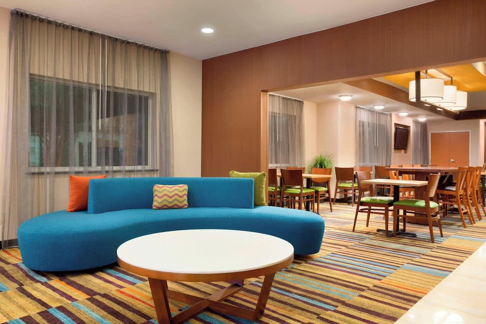 Fairfield Inn & Suites by Marriott Dallas Plano 3