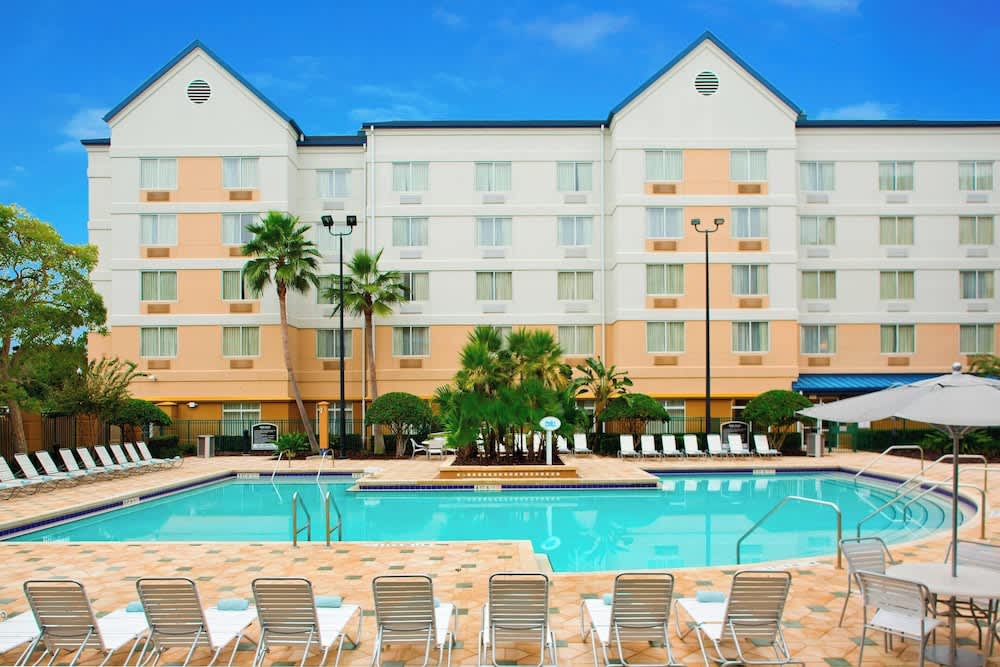 Fairfield Inn & Suites by Marriott Orlando Lake Buena Vista in the Marriott Village 1