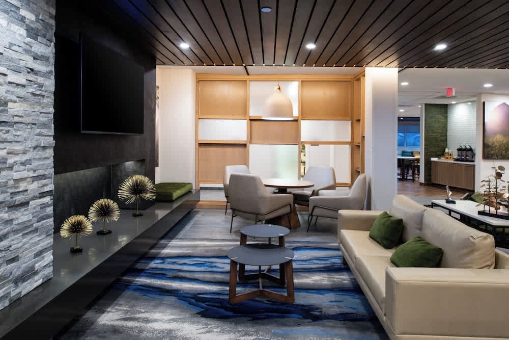 Fairfield Inn & Suites by Marriott Charlotte University Research Park 4