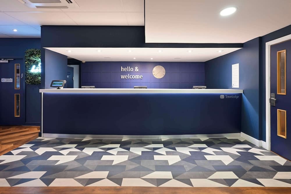 Travelodge Manchester Central 2