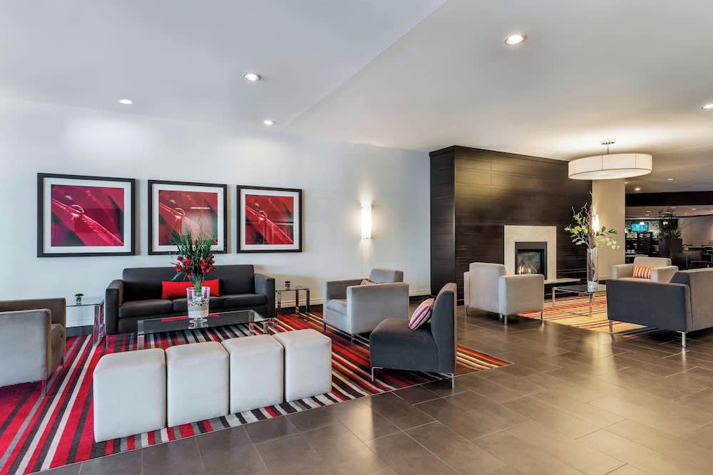 Delta Hotels by Marriott Sault Ste. Marie Waterfront 2
