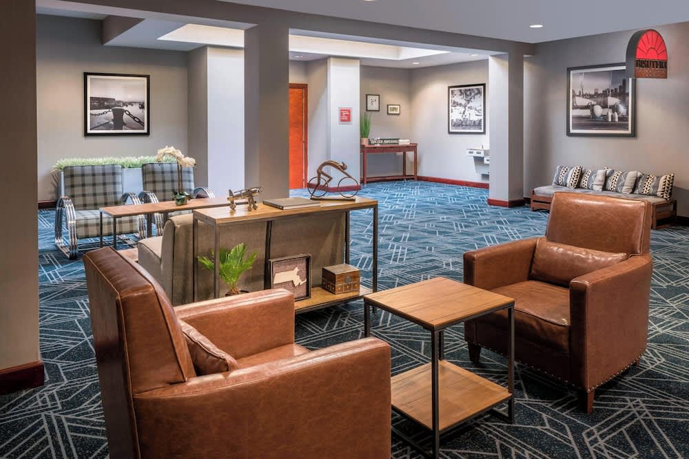 Four Points by Sheraton Boston Logan Airport Revere 1