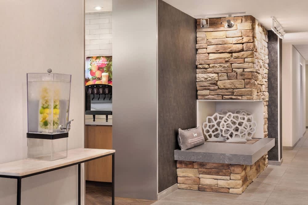Fairfield Inn by Marriott Erie Millcreek Mall 2