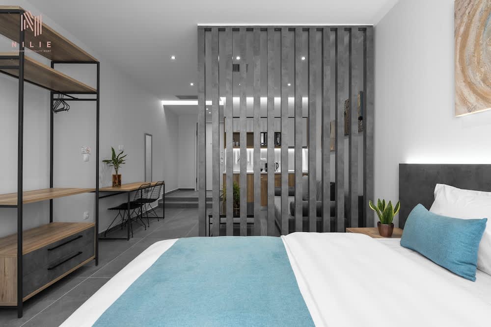 Factory Inn, Nilie Hospitality MGMT 5