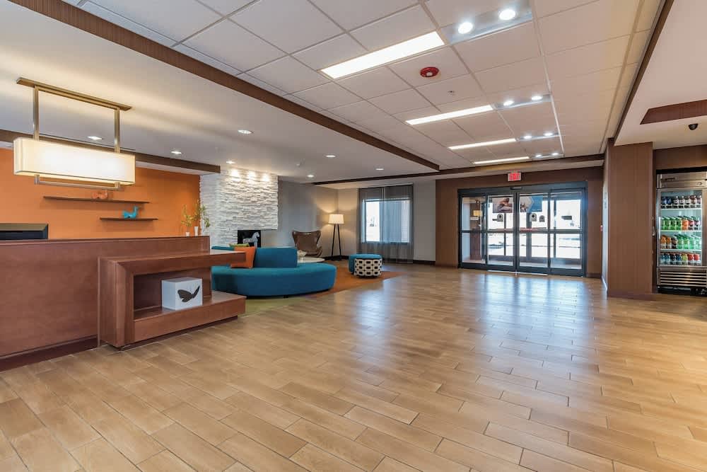 Fairfield Inn & Suites by Marriott Elkhart 2