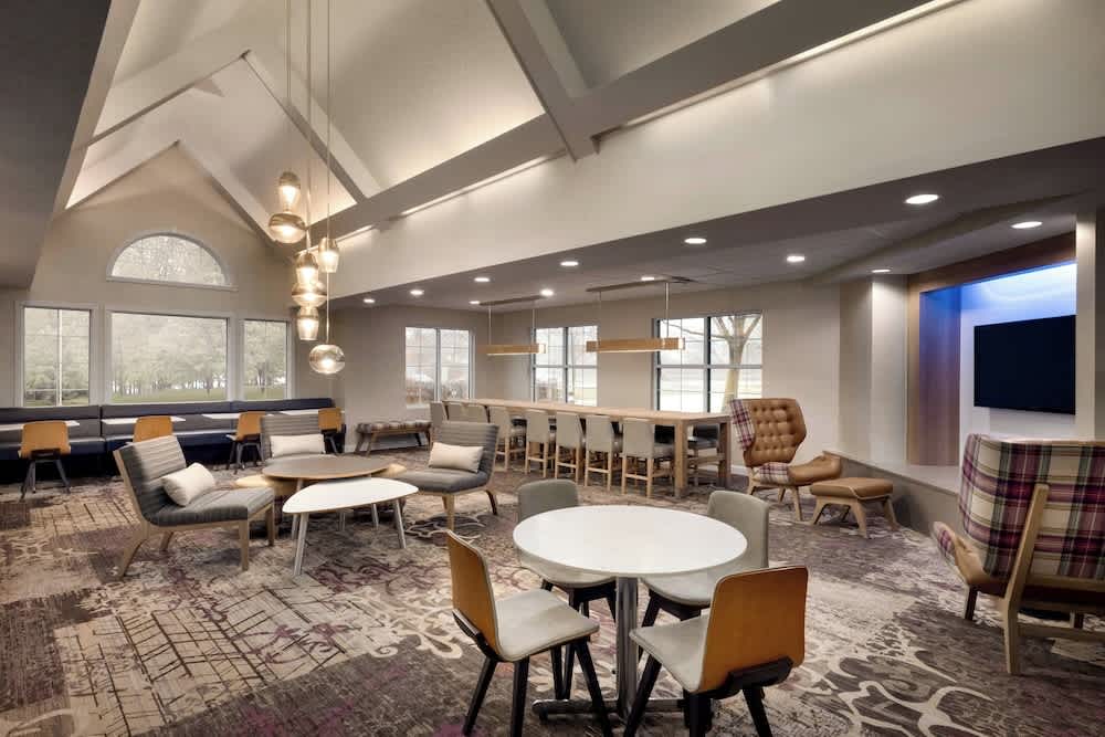 Residence Inn by Marriott West Springfield 2