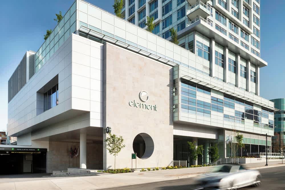 Element by Westin Vancouver Metrotown 1