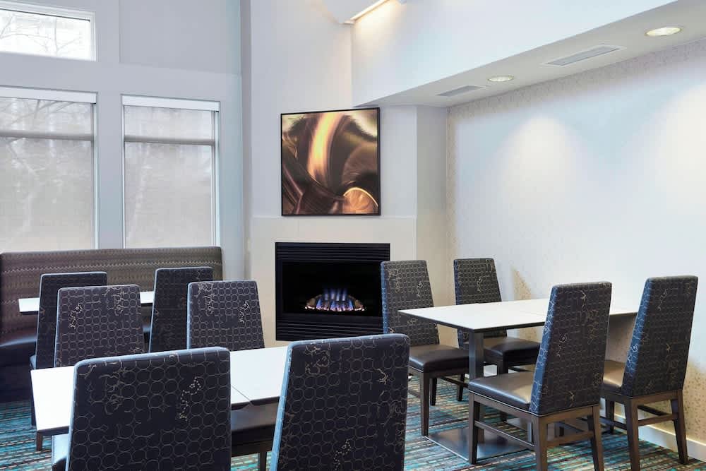 Residence Inn Detroit / Auburn Hills 2