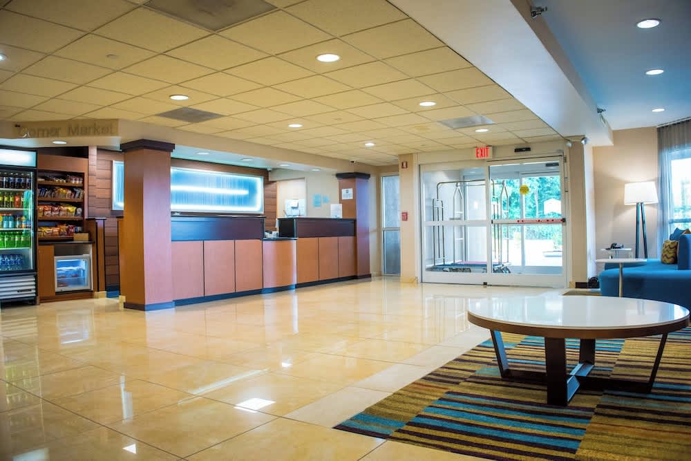 Fairfield Inn & Suites by Marriott Knoxville/East 2