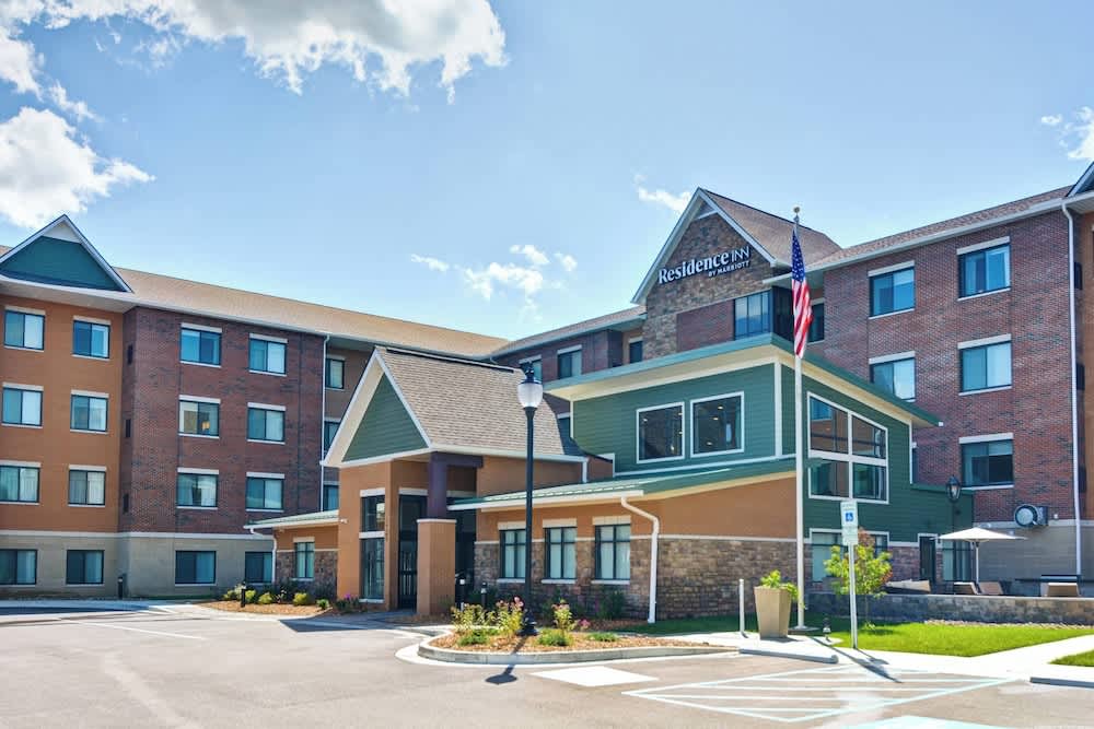 Residence Inn by Marriott Cleveland Airport/Middleburg Heights 1