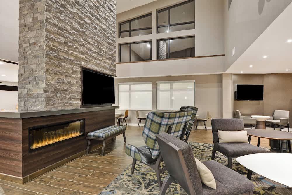 Residence Inn by Marriott Cleveland Airport/Middleburg Heights 2